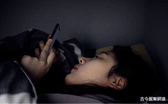 芹菜|让肠道“焕然一新”的不是芹菜,内科医生:若你常吃,肠道通畅无比