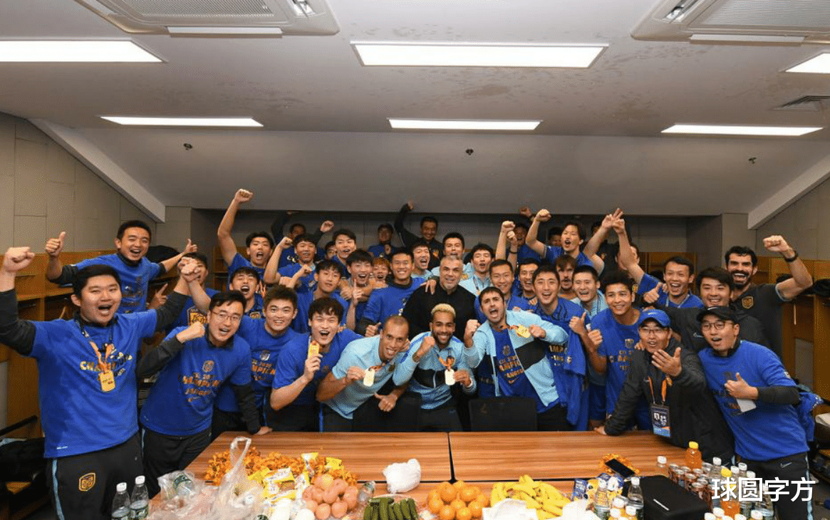 江苏苏宁|提前锁定降级名额？曝苏宁国脚转会申花，11名常规主力或离去