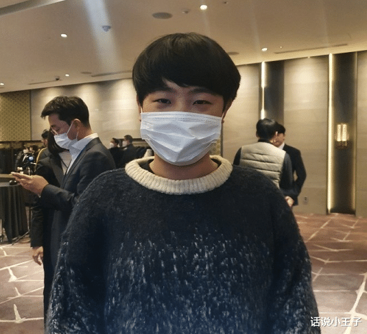 khan|“对于冠军仍然很迷恋”，Khan谈S11：失去冠军我很心痛，但是没有办法