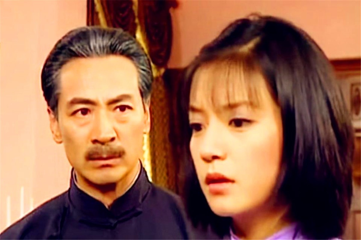 欧美明星|陆振华爱过傅文佩吗？你看他12个女儿“名字连读”是啥？太心酸