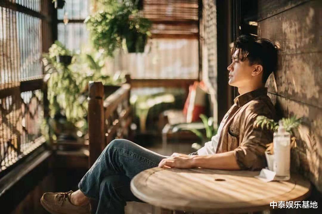 男神|那些年霸占中国荧屏的泰剧一哥，你还记得吗？