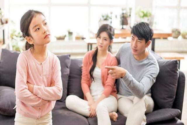 巴巴麻麻|老大不让着老二，总是充满敌意怎么办？