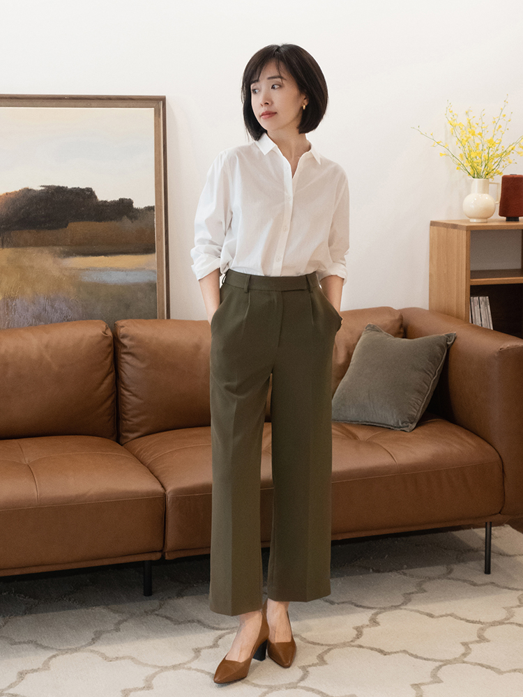 何有强|小个子女生入秋就这么穿,蓝色衬衫搭高腰裤又飒又美,显高又显瘦