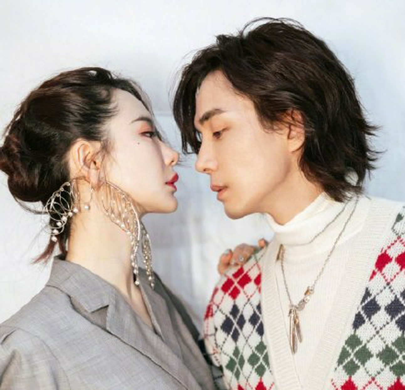 赵丽颖|《披荆斩棘的哥哥》五公：戚薇、应采儿、袁咏仪、蔡少芬太抢戏了