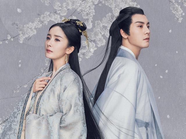 杨幂|35岁的杨幂演少女引起争议？网友：中年人远离古偶，不要糟蹋观众