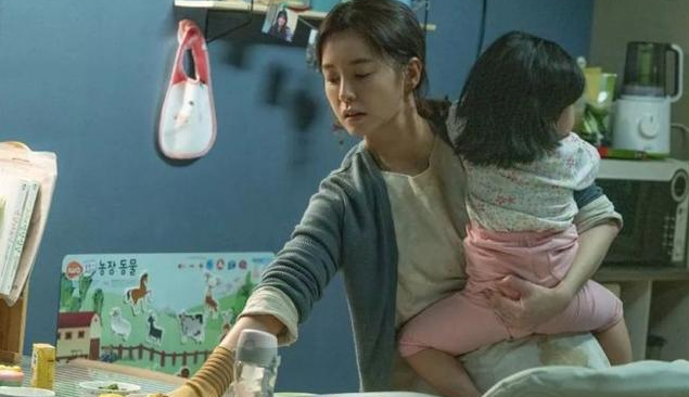 全职妈妈|有娃后回到职场遭“鄙视”,了解其中的优势,年轻人“笑不出来”