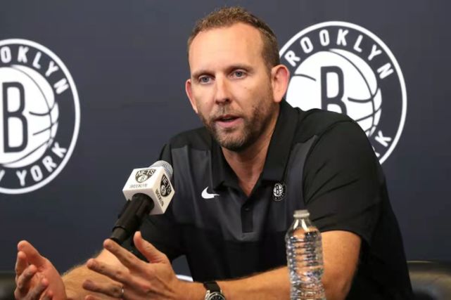 退休 6换2交易达成！篮网一举三得赚大了，湖人也成为受益者