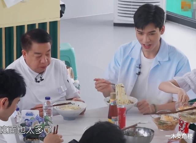黄晓明|减肥只靠节食？黄晓明被宁静批评“太作”，均衡饮食要比不吃靠谱