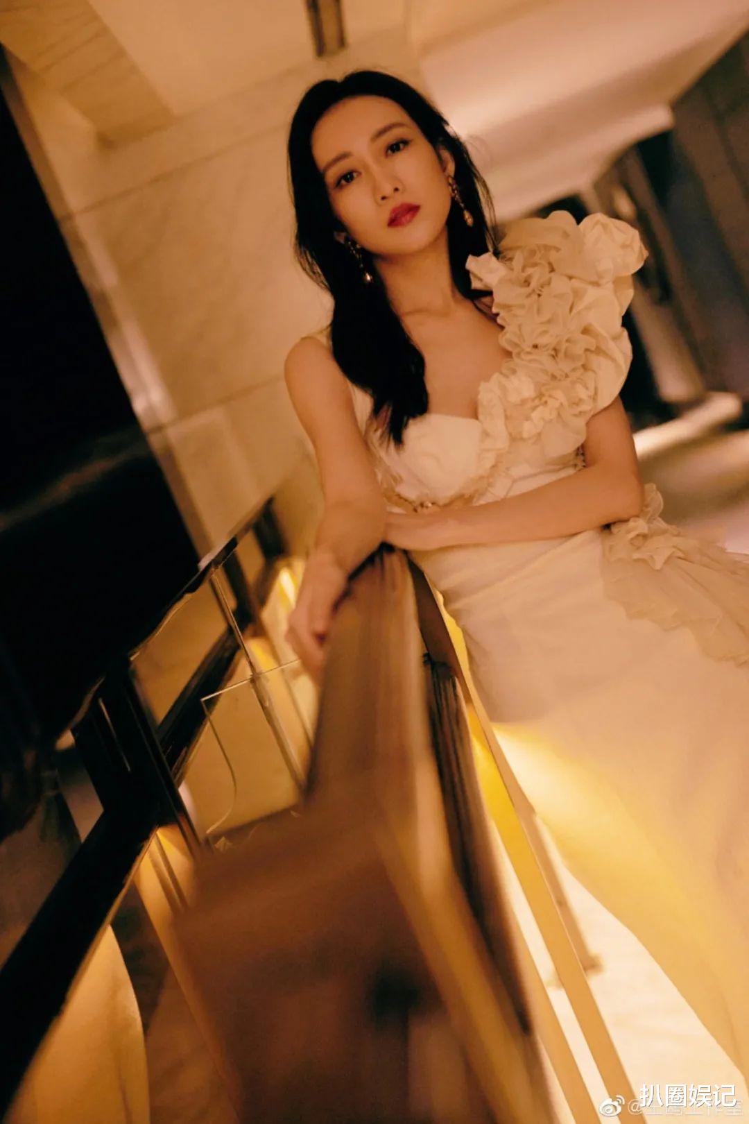 谢怜|陈翔现如今有意和毛晓彤复合，可女方根本不带搭理他！