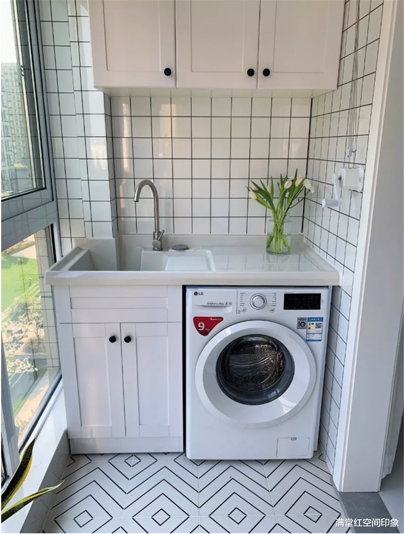 阳台铺什么地砖比较好?阳台怎么设计?