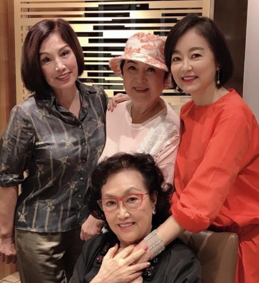 邱淑贞|10位风情大美人现状：林青霞优雅，邱淑贞状态好，陈红转行制片人