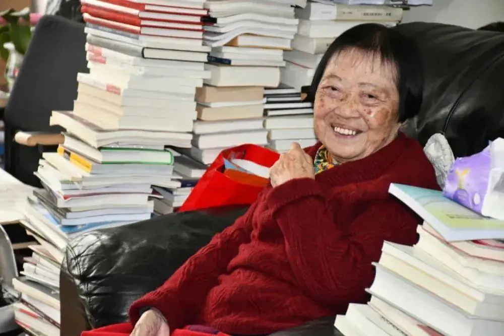 江燕飞 “女性身上有什么特质，才会让她们获得幸福？”90岁北大女教授给出答案