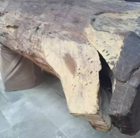 |这根黄花梨两个亿，租一天十万！