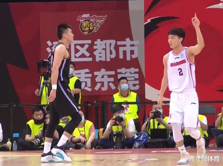 辽宁男篮|辽宁最得意后卫线被压制，韩德君球都摸不到，广东1米78后卫立大功