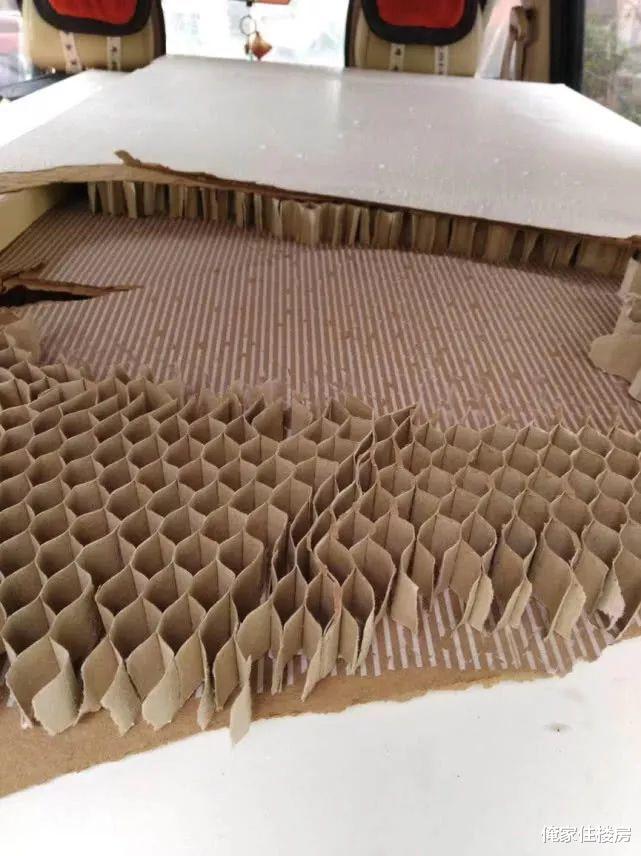 万科|“万科”怎么了?房屋质量频频暴雷,纸板门、质量门层出不穷!