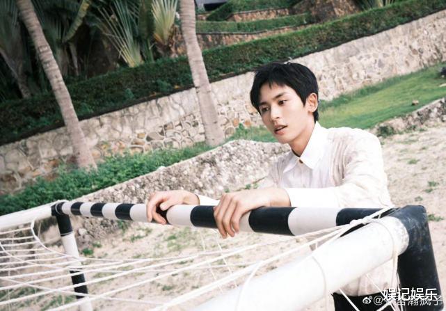 张哲瀚|张哲瀚正式被全网封禁，歌曲已经下架，代表作《山河令》也把他除名