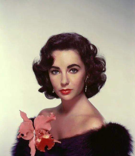 林青霞|20世纪全球最美的六个女人，中国林青霞入选，拥有倾世的容颜