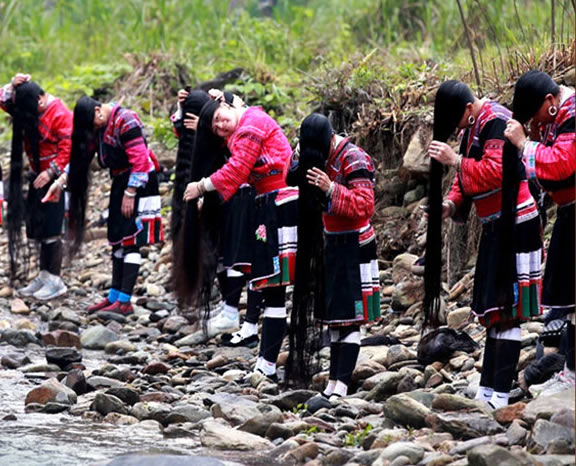 头发毛躁又爱掉怎么办？用对的方法护发，这些烦恼就会没有了