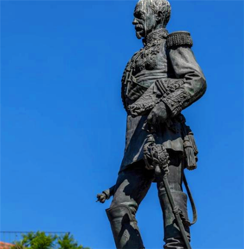 清军|清军入关后统一全国，但有一个城市清军从不敢踏入，直到清朝覆灭