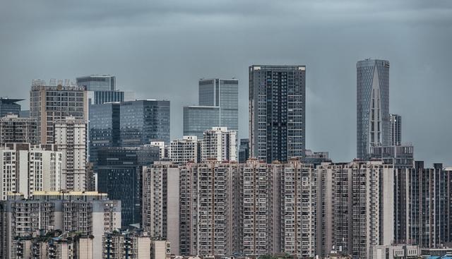 楼市|限跌令、购房补贴来了，保楼市还是实体经济？央行出手，答案清晰