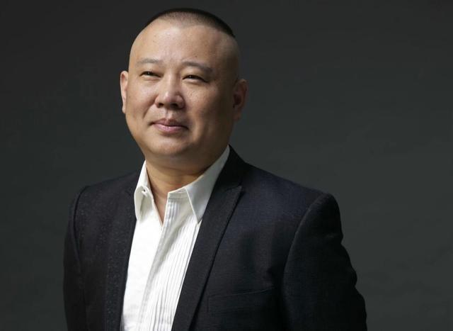 郭麒麟|看看23岁孟星亚，再看24岁郭麒麟，就知道为何老郭着急成孟非亲家