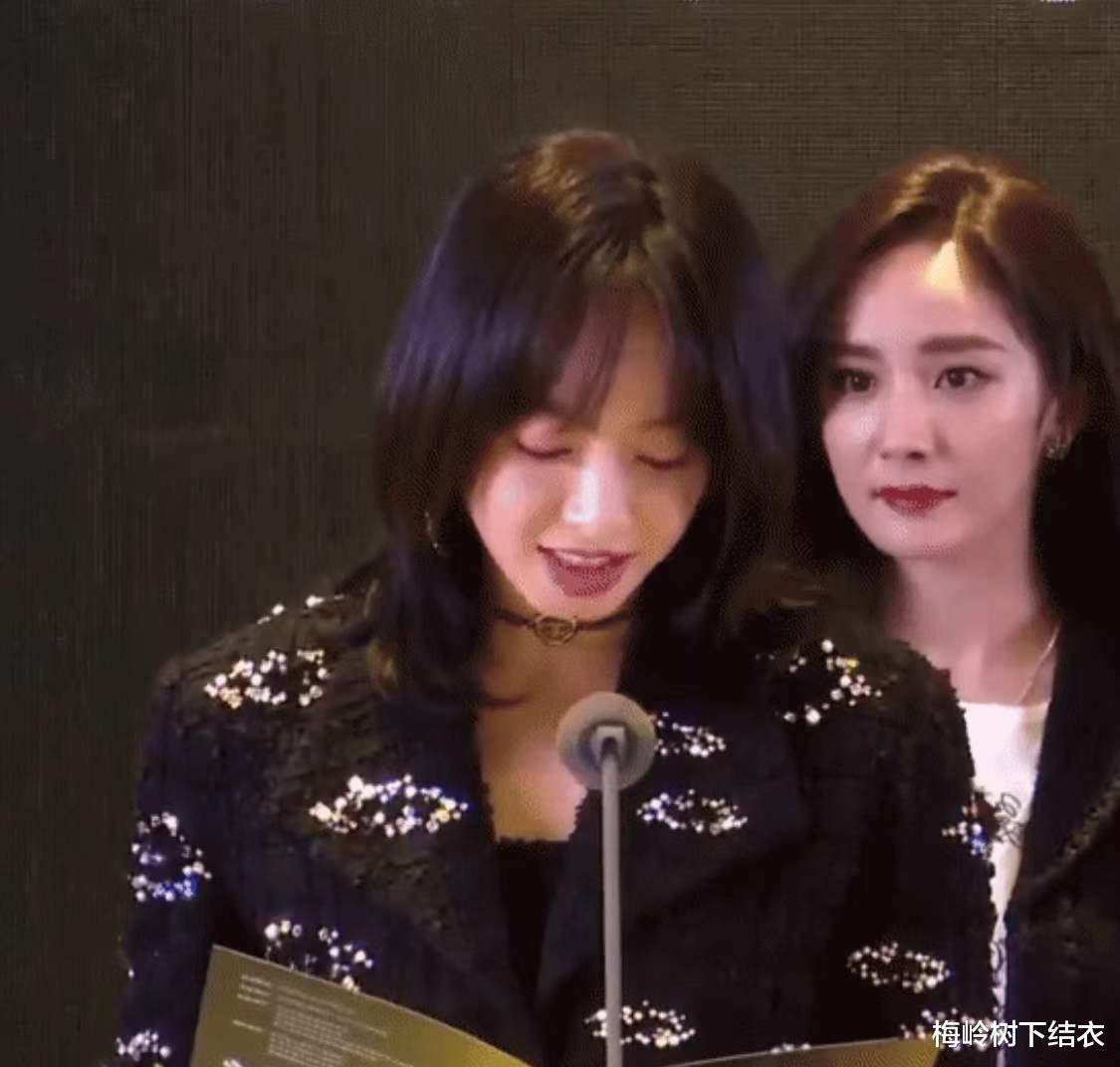 杨幂|36岁的杨幂和35岁的宋茜愈发美艳，光阴仿佛没在她们身上留下痕迹