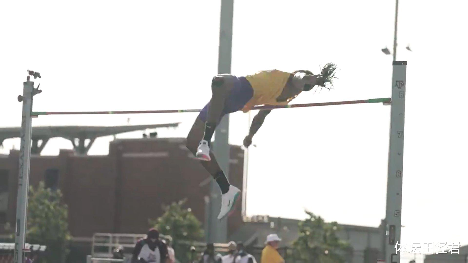 跳遠(yuǎn)|2米36，22歲美國田徑天才爆發(fā) 跳遠(yuǎn)8米44之后跳高又創(chuàng)世界第一