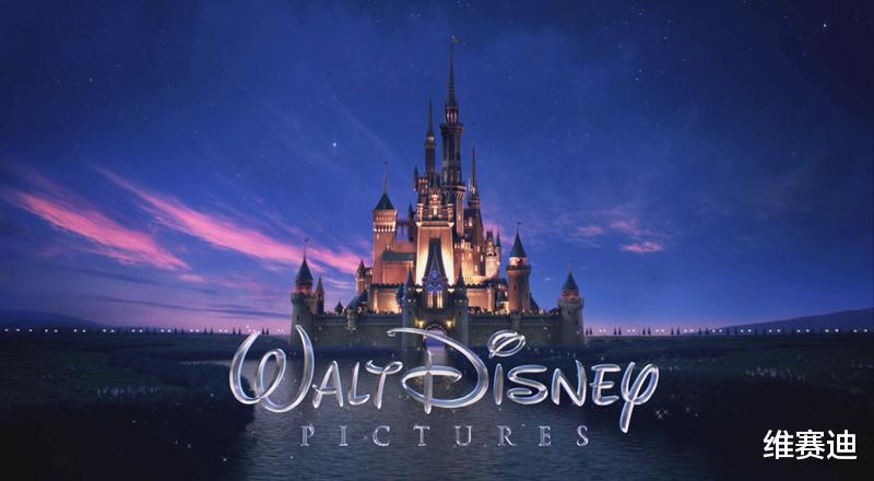 漫威|漫威的“猎鹰”多会搞事？仗着自己是黑人逼宫漫威，最后还得逞了