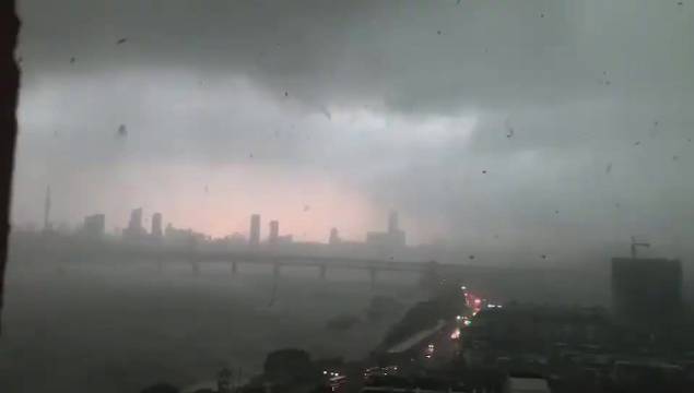 菜菜叶 武汉雷暴开启好莱坞大片模式，那么雷暴是怎么产生的呢