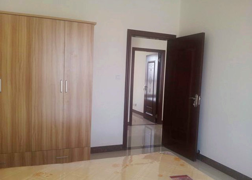 表姐花10万装修的新房,一进门就懵了,和出租房差不多!