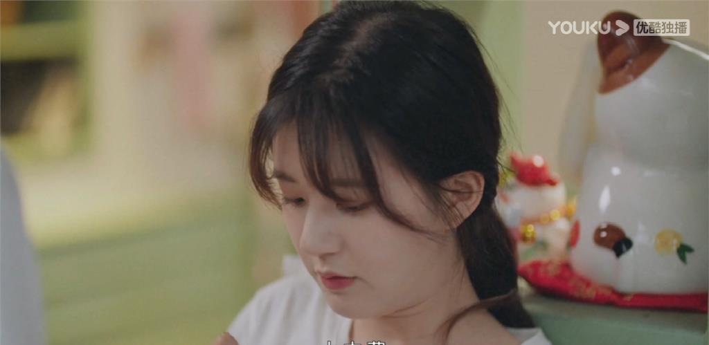 赵露思|新剧造型拉垮，赵露思成了“秃头少女”？！