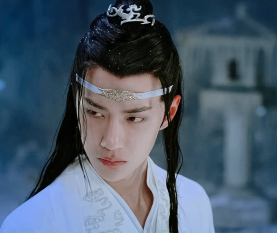 王一博|《有翡》之后，王一博又一大男主剧来了！搭档是你们的老熟人