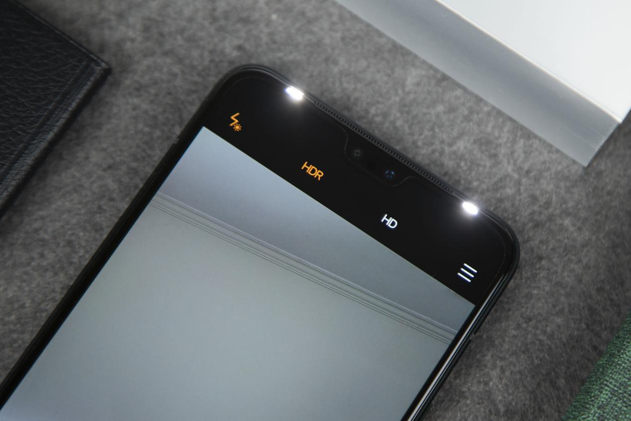 上官从云|vivo S10 Pro手机评测：自拍不该只有新花样 自然美才是真的美