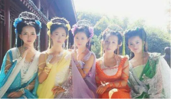 欢天喜地七仙女|《欢天喜地七仙女》现状对比:四妹大红大紫,七妹堪称人生赢家