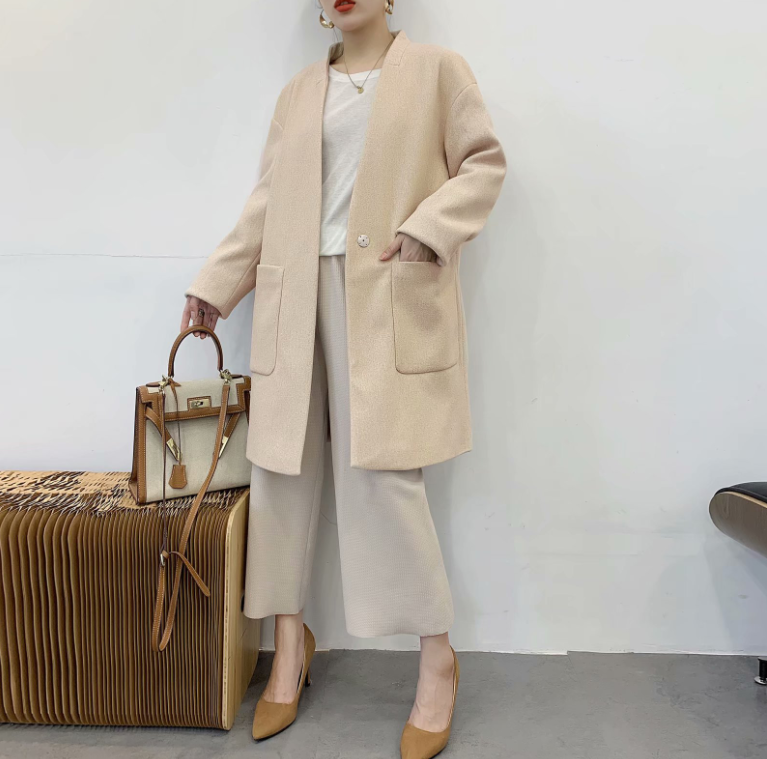 各抒己见|风衣别只会搭配裙子,“风衣+裤子”才更高级,干净利落又时髦!