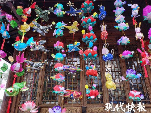 现代快报 牛年说“牛”愿!南京街访:你的新年愿望是什么?