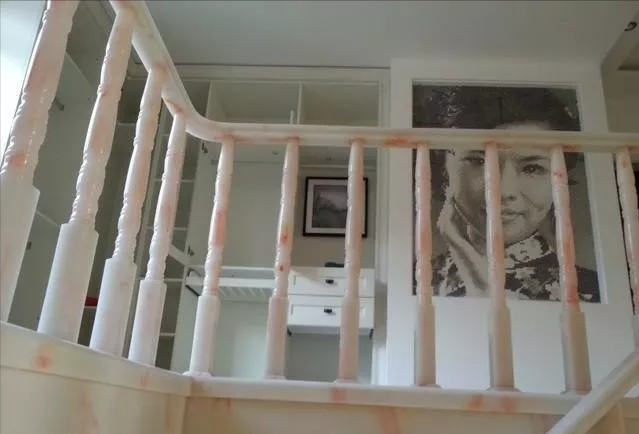 亲戚家农村小洋房,前院种菜养鱼,卧室玉石做的床,冬暖夏凉!