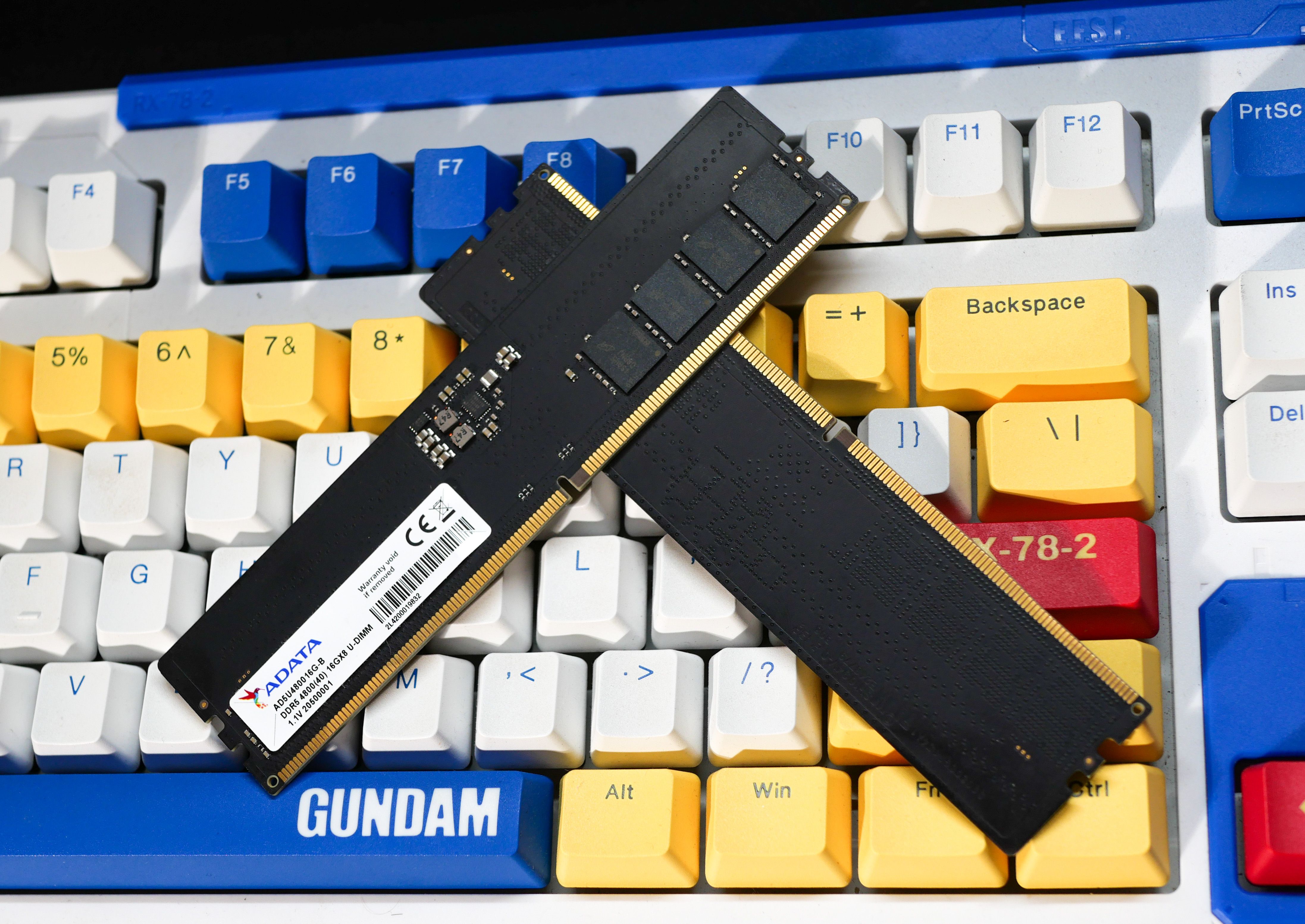 小米科技|DDR5才是原配，一根要比两根强？威刚D5内存上手分享