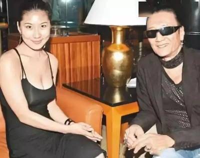 谢贤|85岁高龄的谢贤出行的照片被曝光