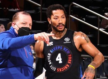 罗斯|够了，罗斯！这是你一个替补该做的事么？