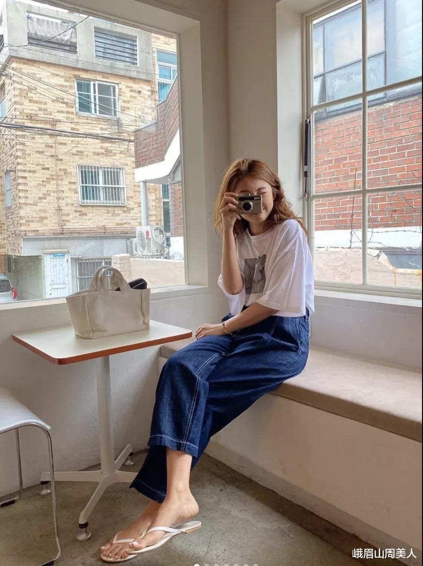 峨眉山周美人|?今夏“奶奶裤”火了！气质优雅还减龄，四五十岁的女人穿超合适