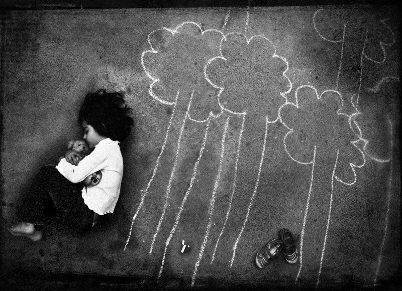 陈老实YOLO|消失的“金凤凰”：连续8年不回家的他，为何如此“凉薄”？