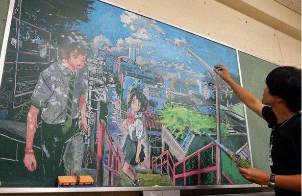 糯妈育儿经|初中生“黑板报”惊艳众人，满满的设计感，老师看后不舍得擦掉