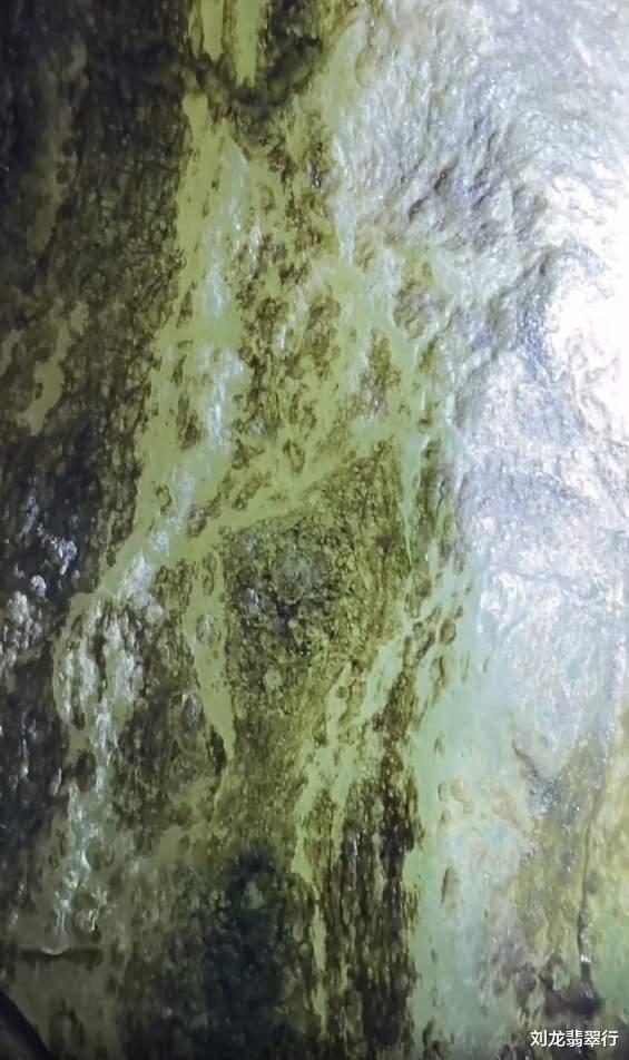 钱币|目前翡翠圈里真的是“冰种满街跑吗？”