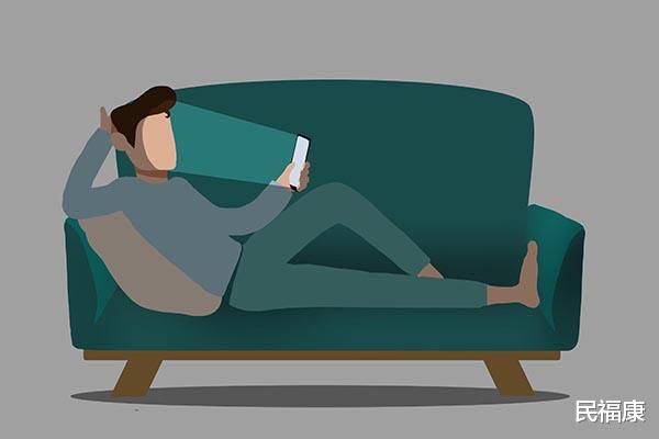 睡眠|长期关灯玩手机,身体会变得怎样?