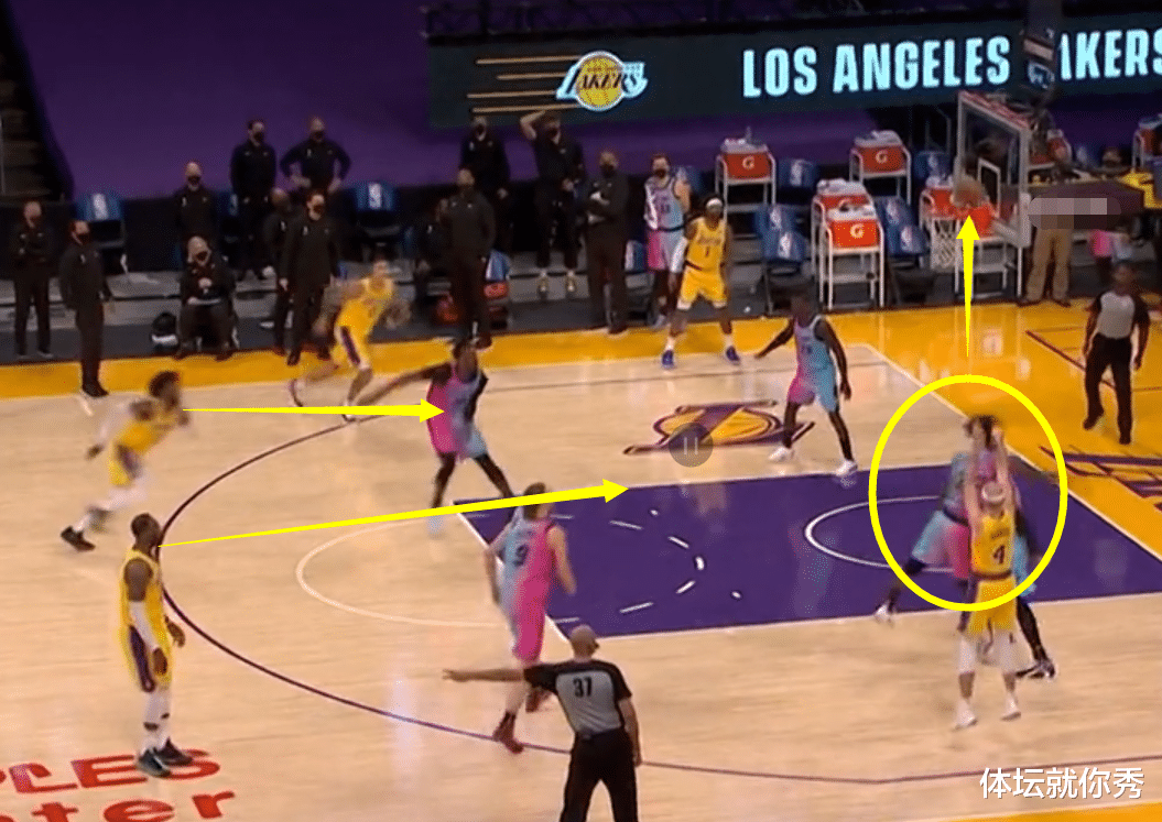 勒布朗·詹姆斯|最后3.6秒，湖人有沒有更好的選擇？卡魯索投籃時，有個人在舉手要球