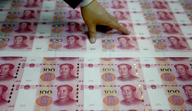 |手里有3张100元纸币，哪一版更有收藏价值？有一张已升值了20元？