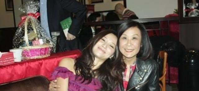 苏小明|因《军港之夜》成名，丈夫是法国人，女儿却不像混血像妈妈