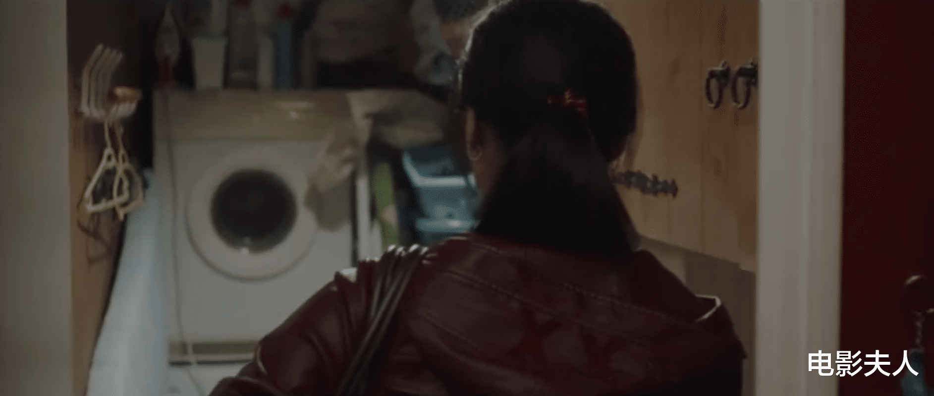 站街女|《下海》：这群在巴黎站街的中国女人，揭开了“出国潮”的遮羞布