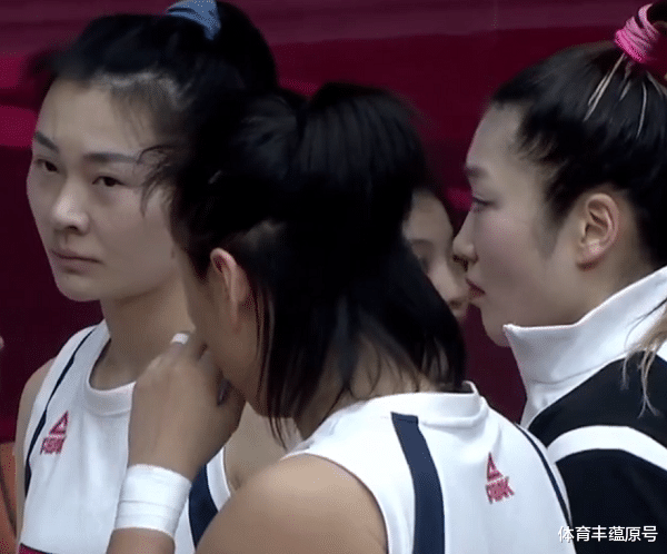 韩旭|28分！李梦携手韩旭打响WCBA争冠第一战，13: 0强势开场表现无解